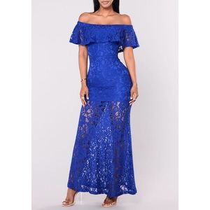 Blue Off the Shoulder lace Maxi Dress ✨
